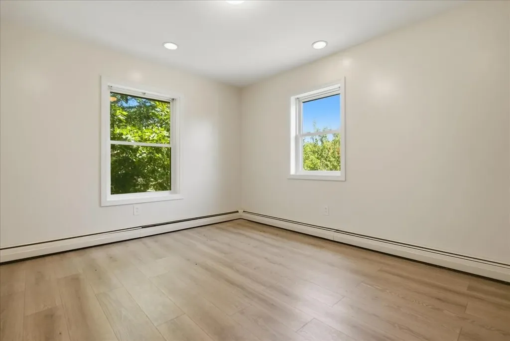 1121 River Avenue Gardiner ME 04345