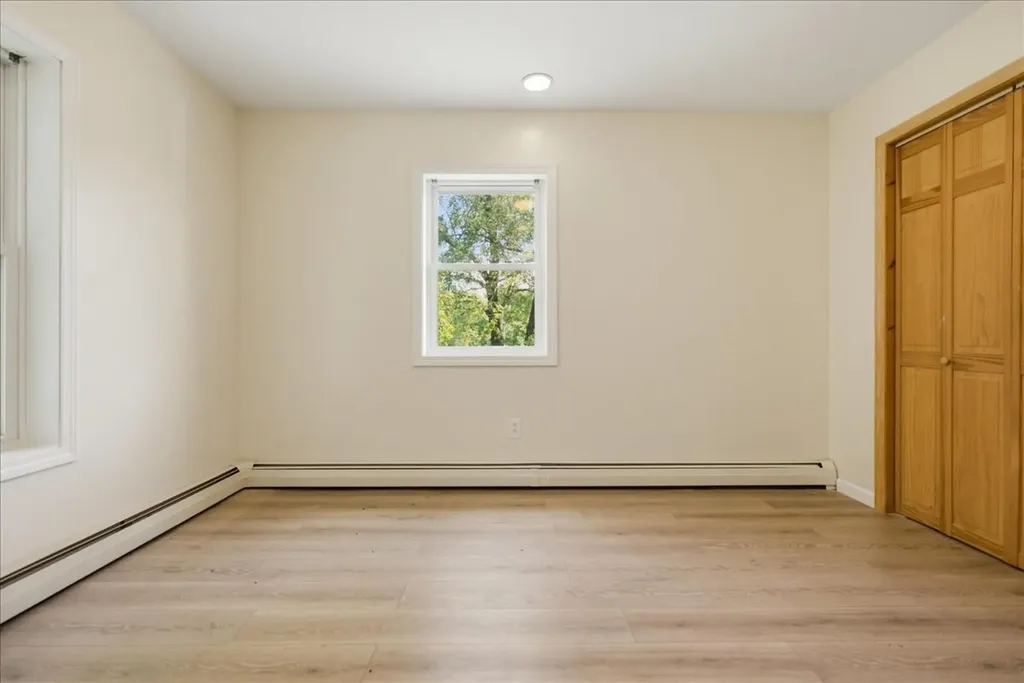 1121 River Avenue Gardiner ME 04345