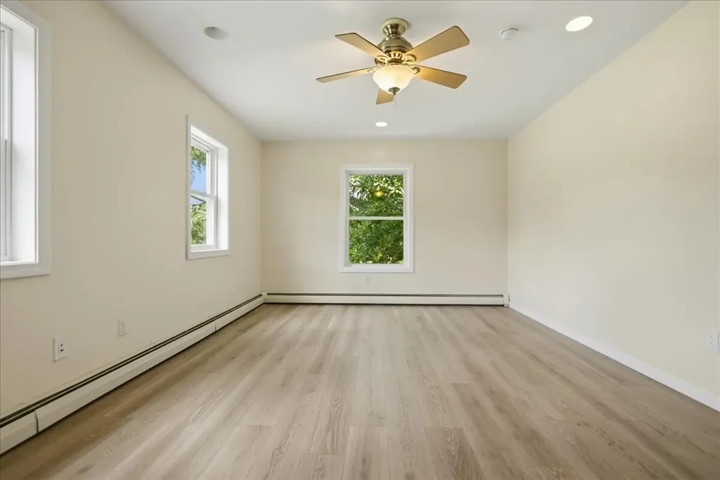 1121 River Avenue Gardiner ME 04345