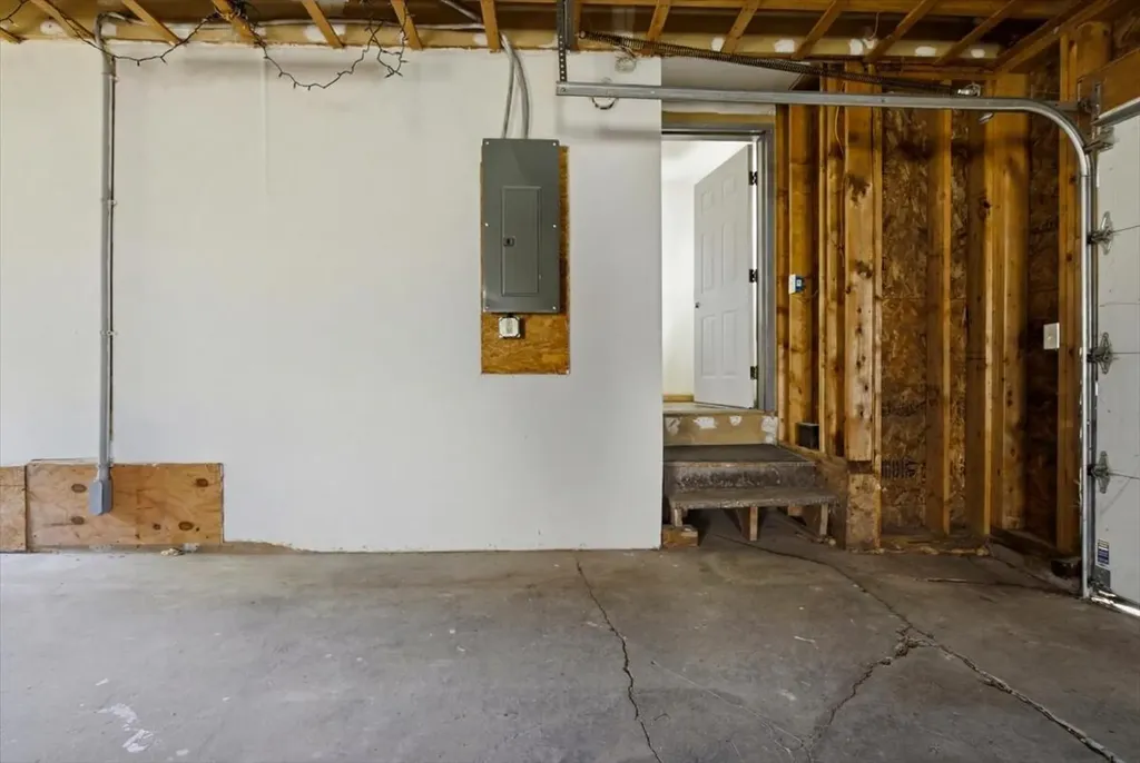 1121 River Avenue Gardiner ME 04345