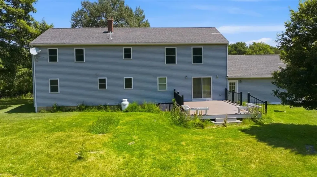 1121 River Avenue Gardiner ME 04345