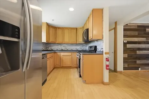 1121 River Avenue Gardiner ME 04345