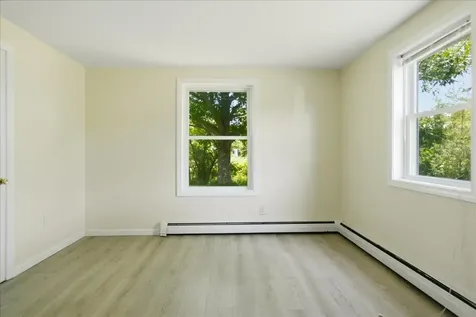 1121 River Avenue Gardiner ME 04345