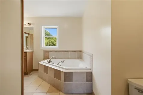 1121 River Avenue Gardiner ME 04345