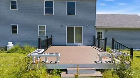 1121 River Avenue Gardiner ME 04345