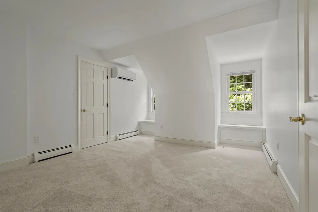 1 Medinah Circle Falmouth ME 04105