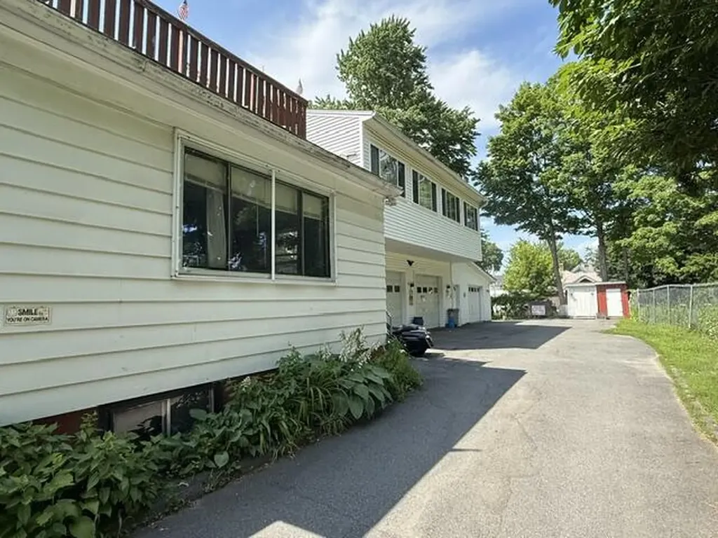 11 Winter Street Waterville ME 04901