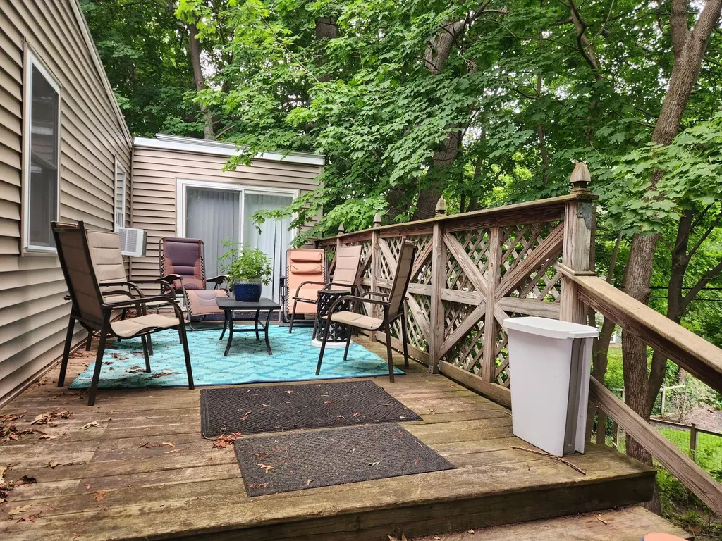 21 Cross Street Kittery ME 03904