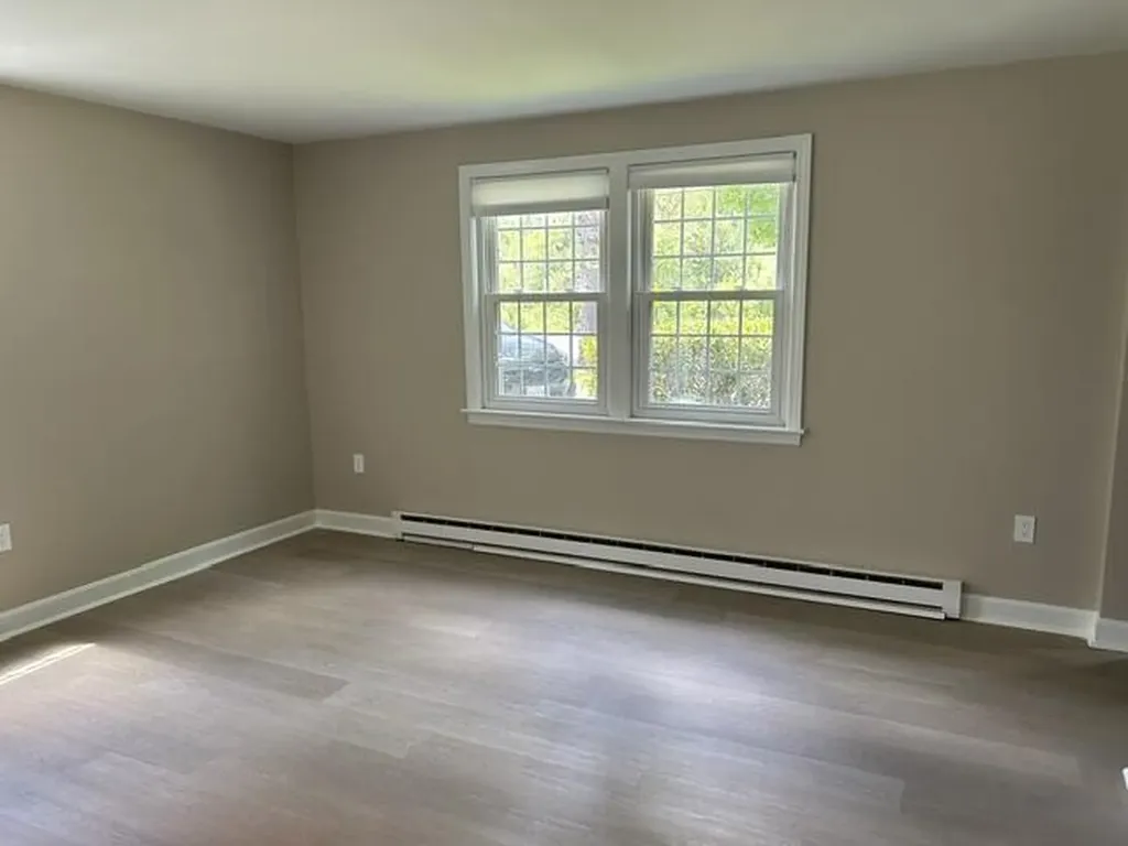 68 Starboard Drive Cape Elizabeth ME 04107