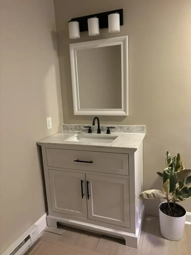 68 Starboard Drive Cape Elizabeth ME 04107