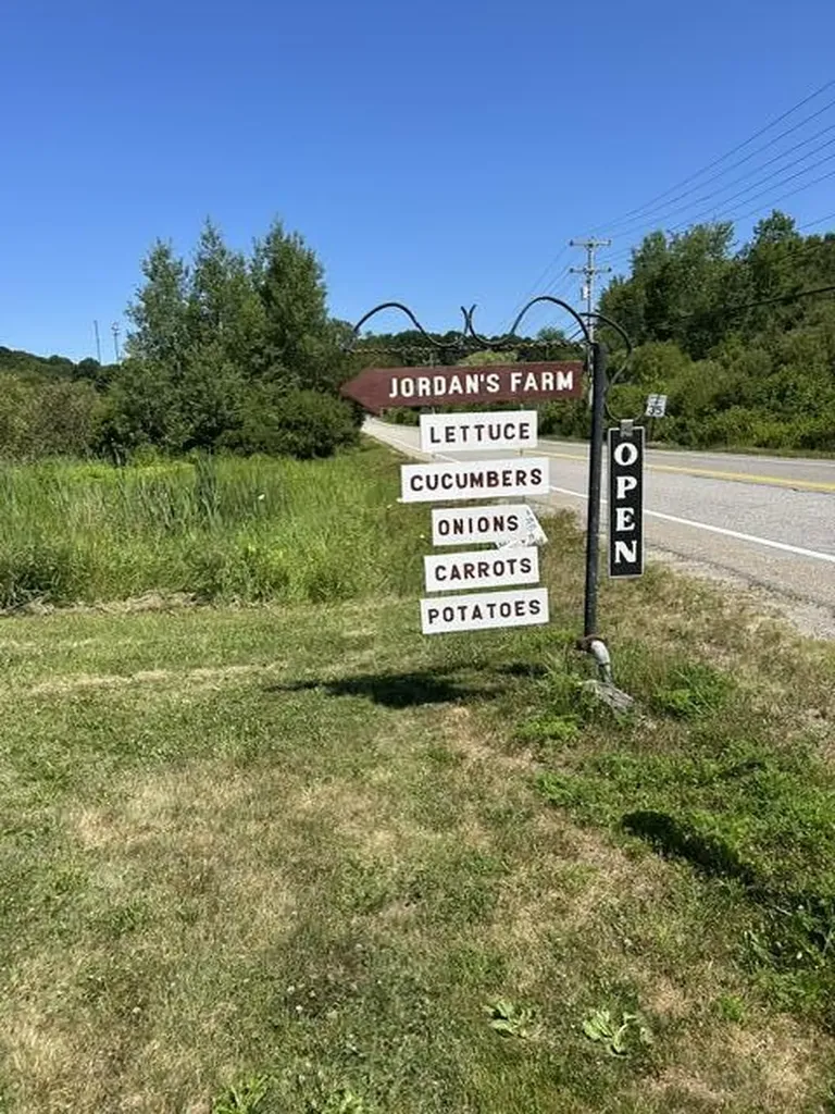 68 Starboard Drive Cape Elizabeth ME 04107
