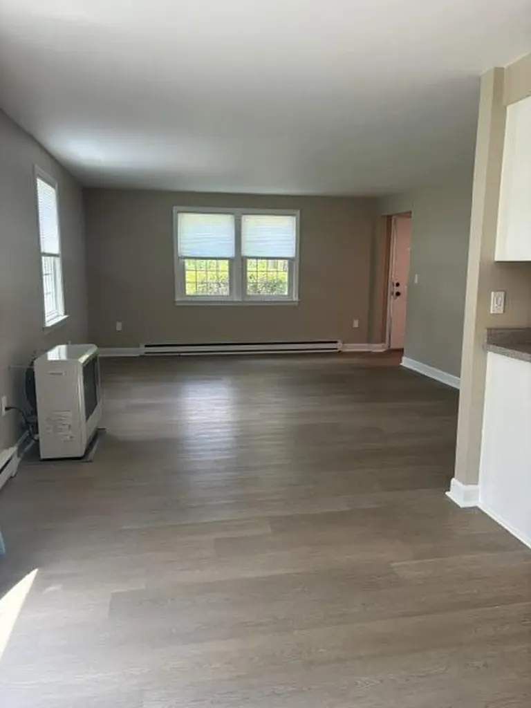 68 Starboard Drive Cape Elizabeth ME 04107