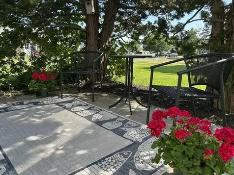 68 Starboard Drive Cape Elizabeth ME 04107