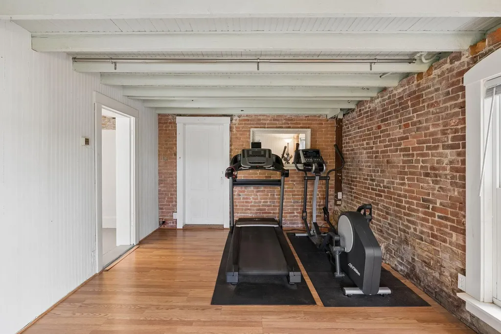 16 Brown Street Westbrook ME 04092