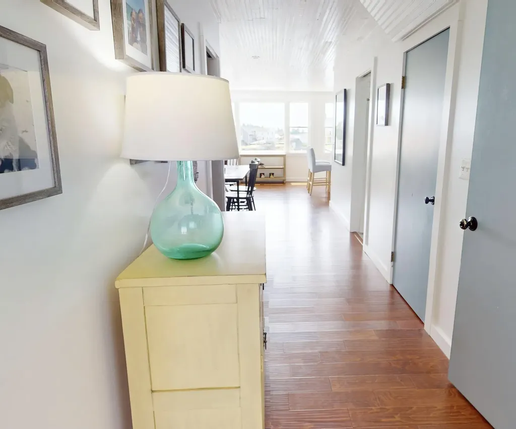 49 Main Vinalhaven ME 04863