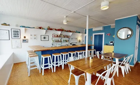 49 Main Vinalhaven ME 04863