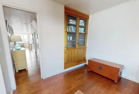 49 Main Vinalhaven ME 04863