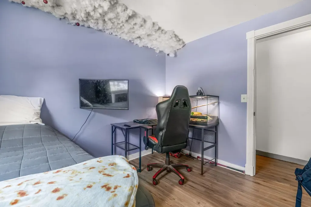 101 Booker Street Thomaston ME 04861