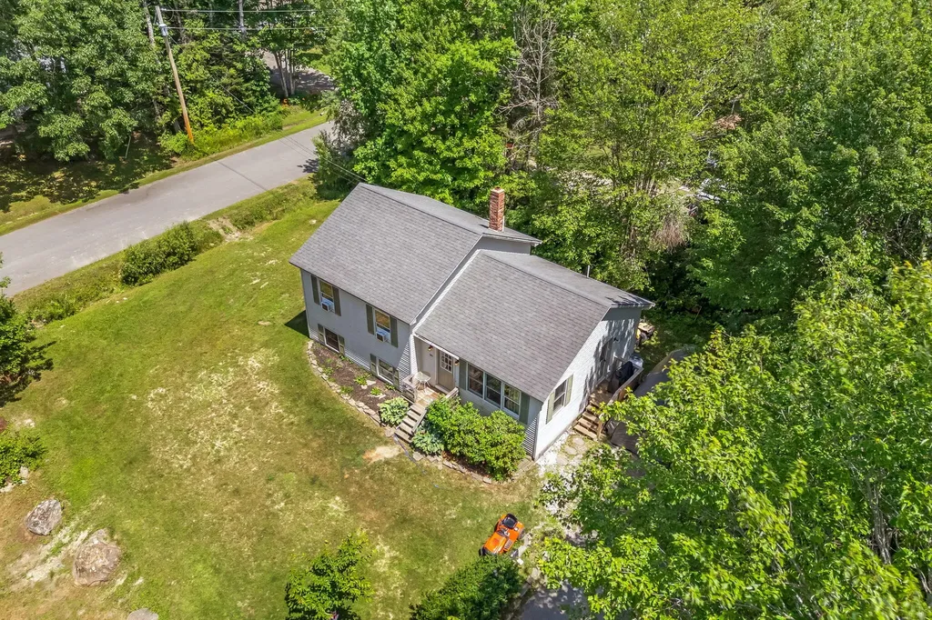 101 Booker Street Thomaston ME 04861