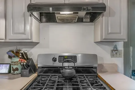 101 Booker Street Thomaston ME 04861