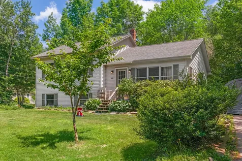 101 Booker Street Thomaston ME 04861