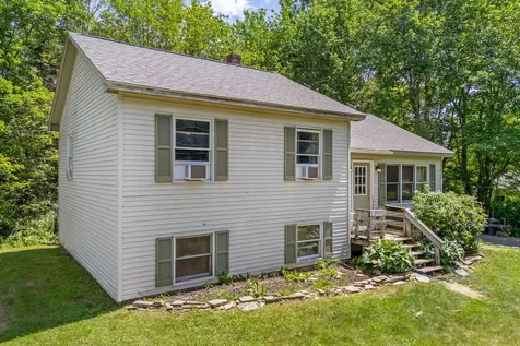 101 Booker Street Thomaston ME 04861