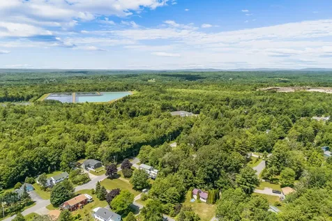 101 Booker Street Thomaston ME 04861