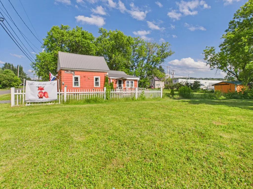 12 Jordan Street Presque Isle ME 04769