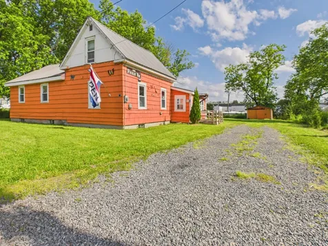 12 Jordan Street Presque Isle ME 04769