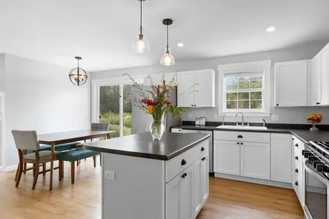 531 Spruce Head Road South Thomaston ME 04858