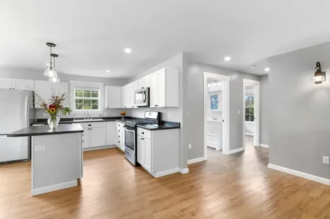 531 Spruce Head Road South Thomaston ME 04858