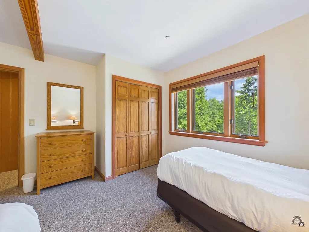533 Spruce Creek Road Carrabassett Valley ME 04947