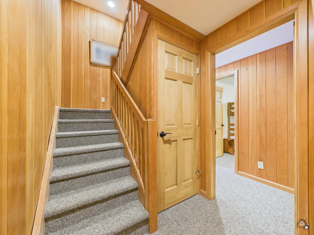 533 Spruce Creek Road Carrabassett Valley ME 04947