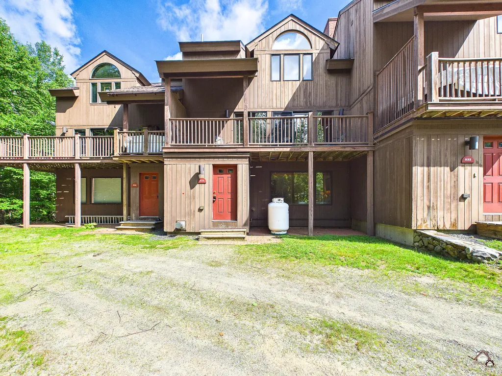 533 Spruce Creek Road Carrabassett Valley ME 04947