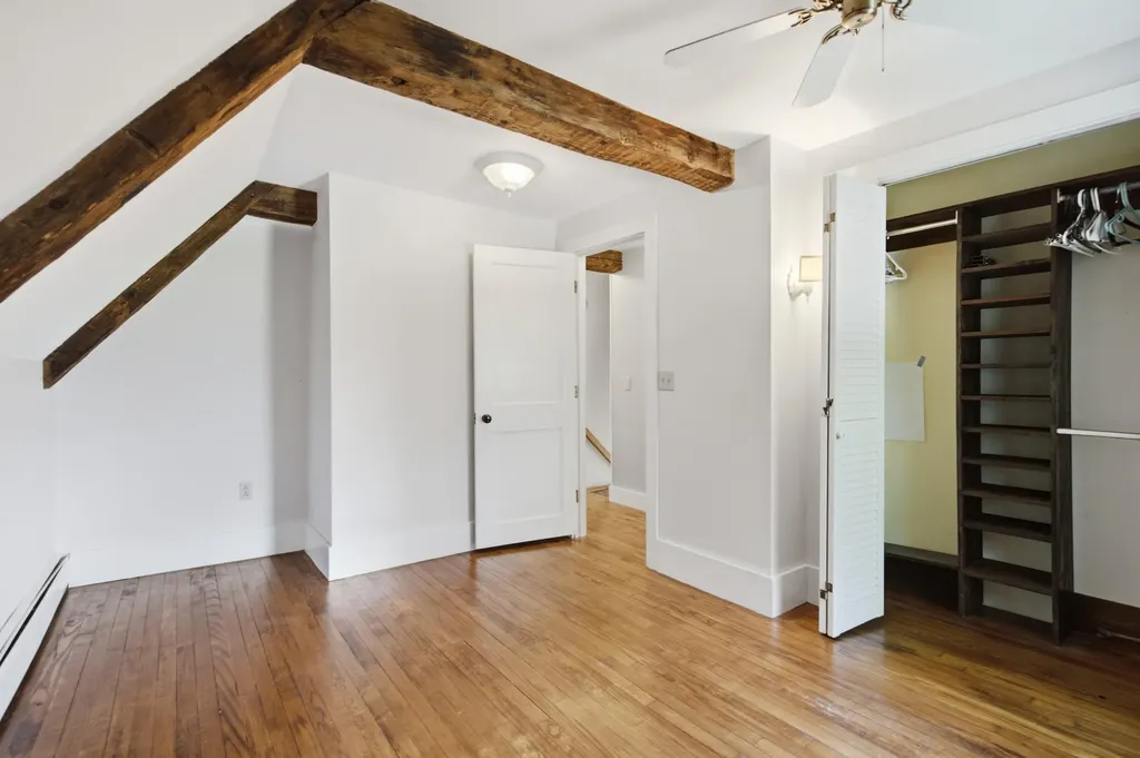57 High Street Damariscotta ME 04543
