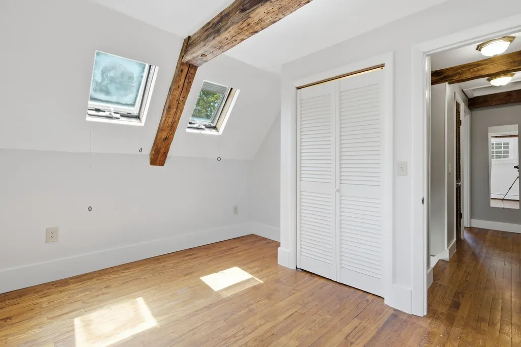 57 High Street Damariscotta ME 04543