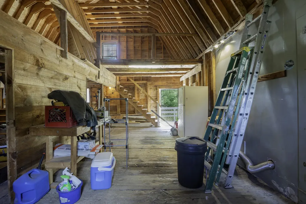 57 High Street Damariscotta ME 04543