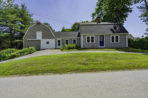 57 High Street Damariscotta ME 04543