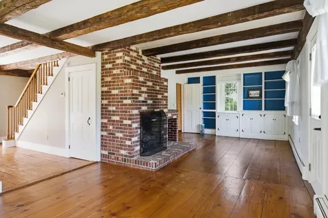 57 High Street Damariscotta ME 04543
