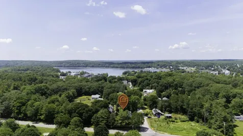 57 High Street Damariscotta ME 04543