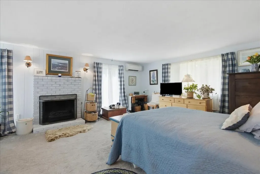 714 Mount Pisgah Road Winthrop ME 04364