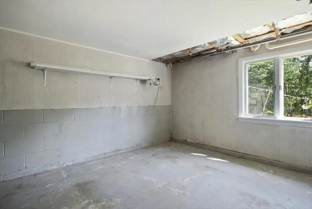 714 Mount Pisgah Road Winthrop ME 04364