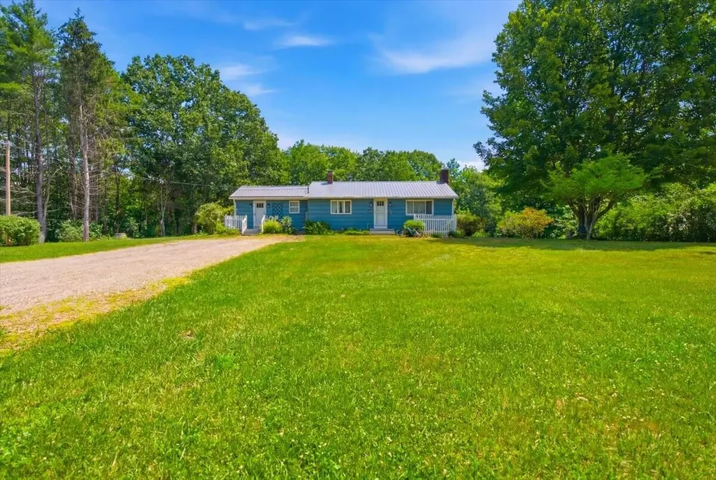 714 Mount Pisgah Road Winthrop ME 04364