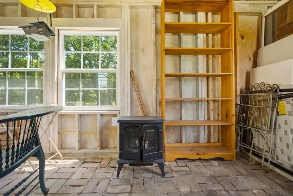 714 Mount Pisgah Road Winthrop ME 04364