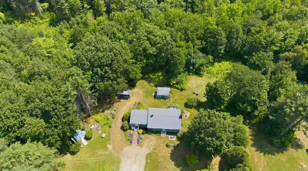 714 Mount Pisgah Road Winthrop ME 04364