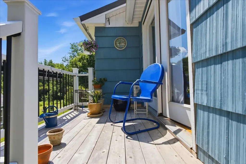 714 Mount Pisgah Road Winthrop ME 04364