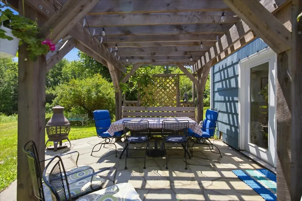 714 Mount Pisgah Road Winthrop ME 04364