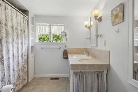 714 Mount Pisgah Road Winthrop ME 04364