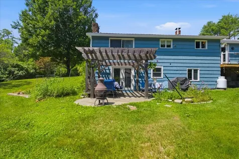 714 Mount Pisgah Road Winthrop ME 04364