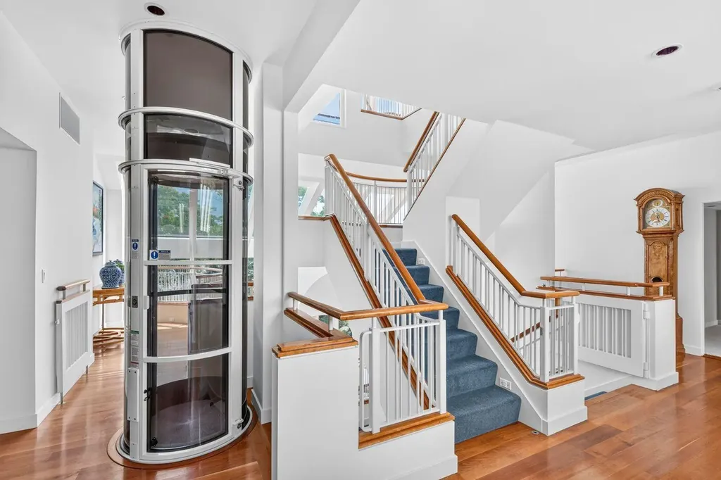 230 Bay View Street Camden ME 04843